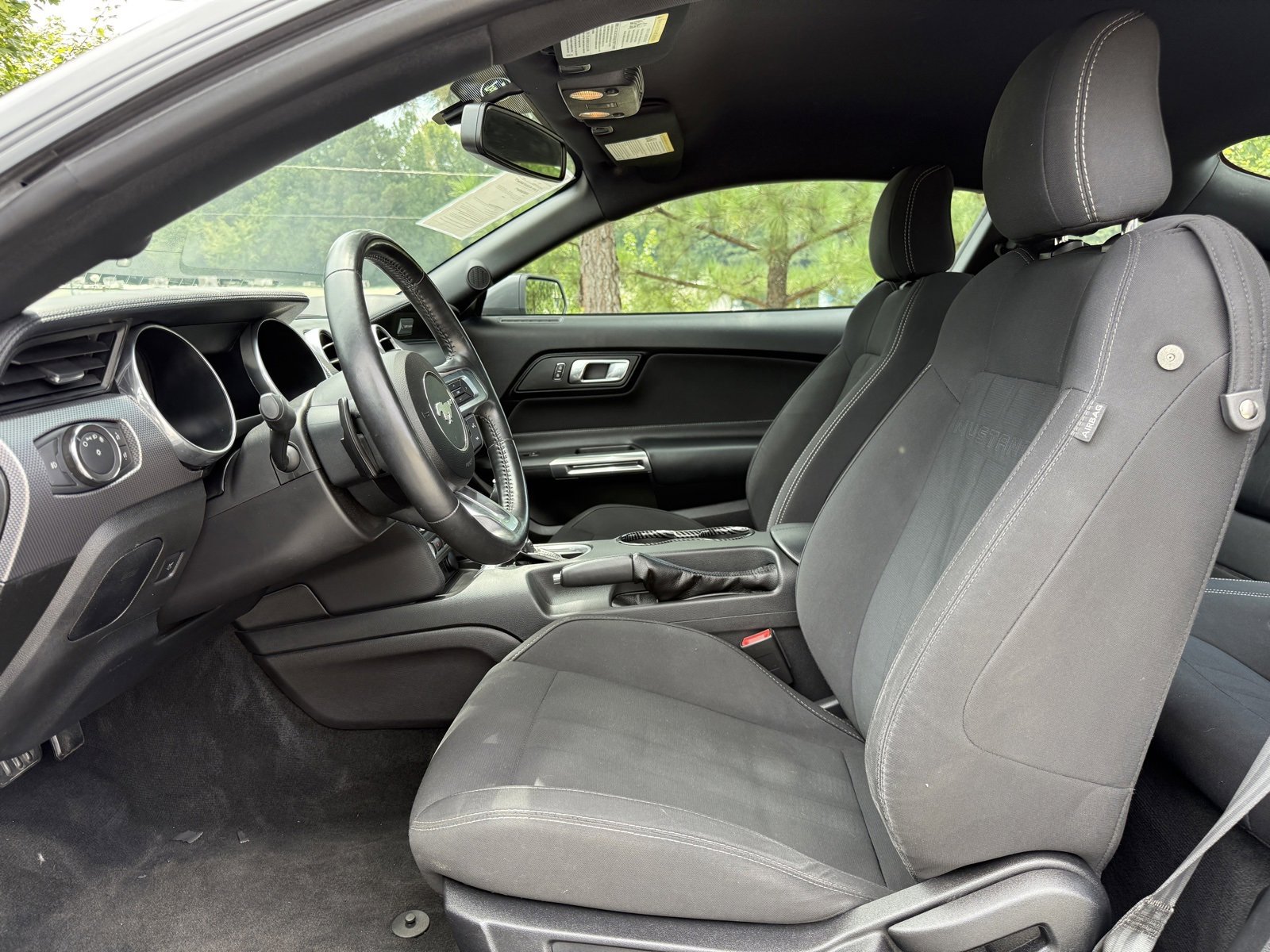 Used 2019 Ford Mustang GT image 34