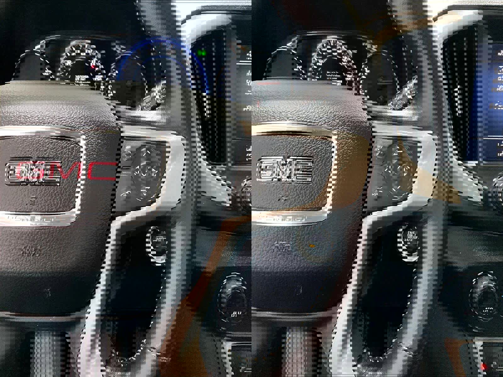 Used 2022 GMC Terrain Denali image 24