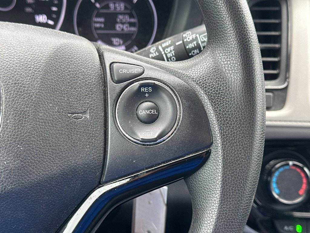 Used 2022 Honda HR-V LX image 21