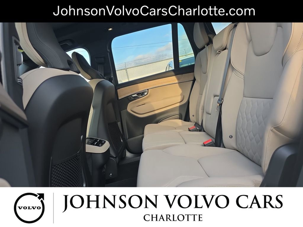 New 2026 Volvo XC90 B6 Plus w/ Protection Package Premier image 16