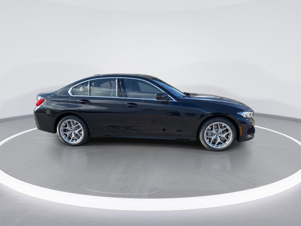 Used 2025 BMW 330i xDrive Sedan w/ Convenience Package image 9