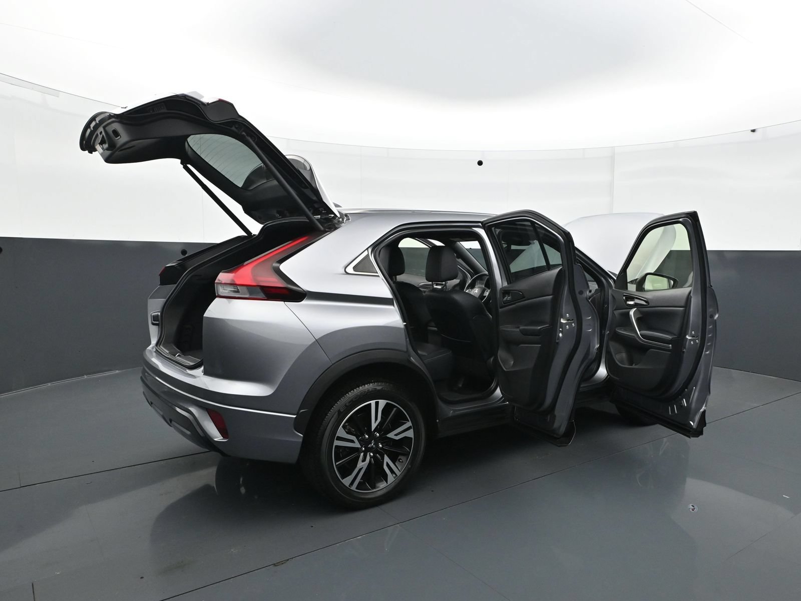 Used 2024 Mitsubishi Eclipse Cross SEL AWD/4WD image 33