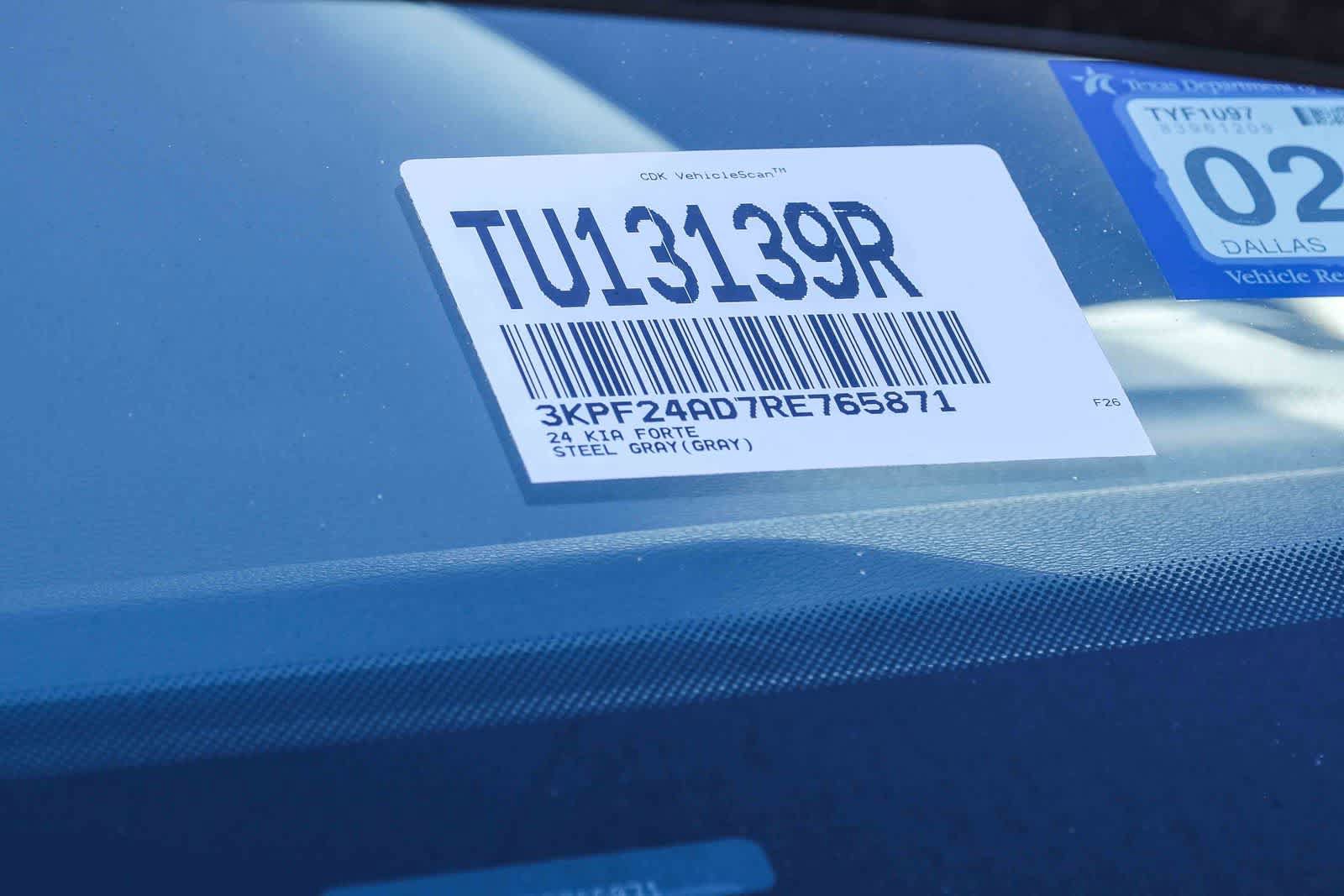 Used 2024 Kia Forte LXS FWD image 29
