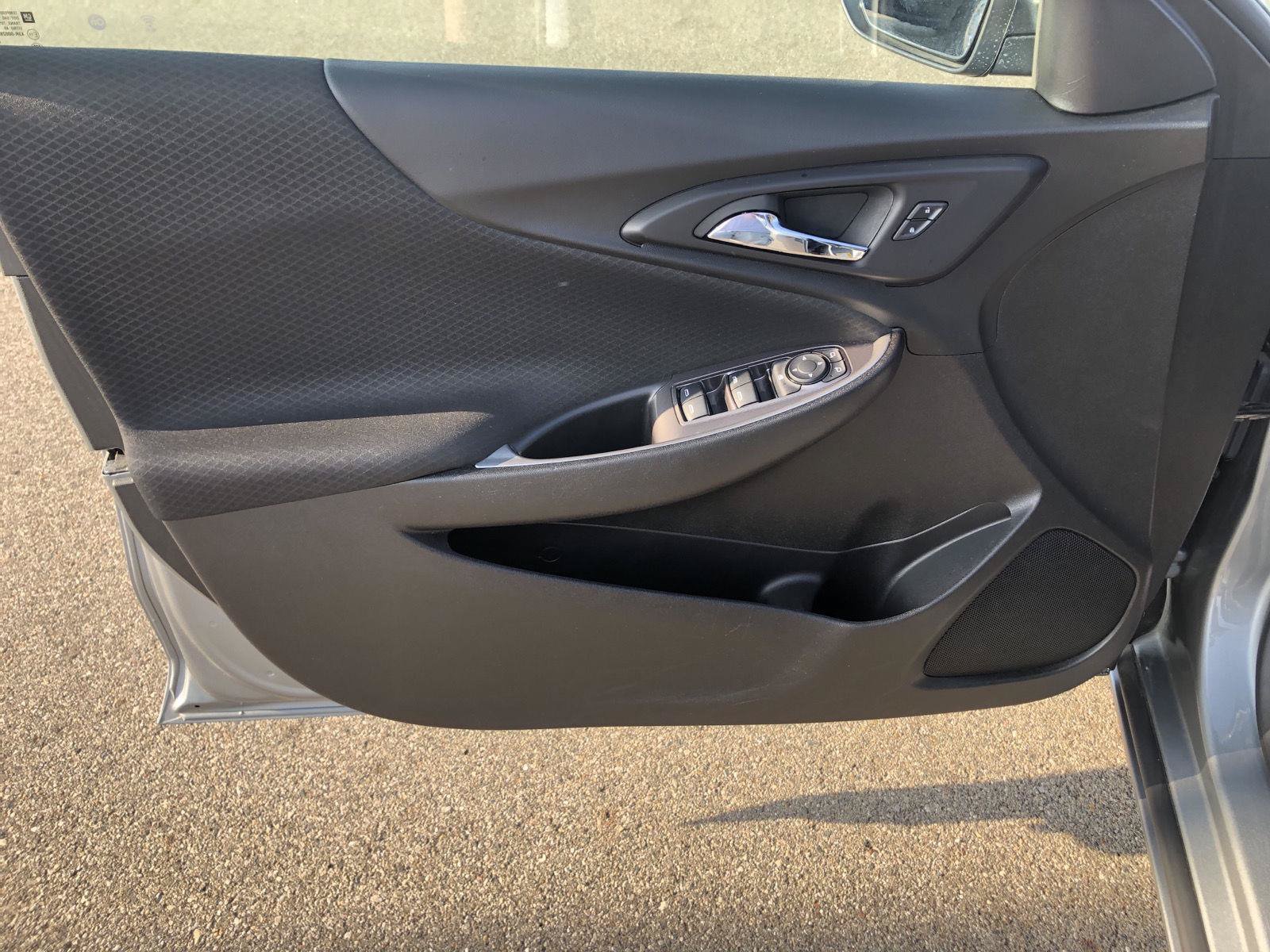 Used 2024 Chevrolet Malibu LT FWD image 18