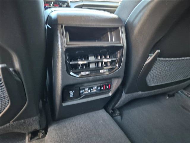 Used 2023 Jeep Grand Cherokee 4WD 4xe image 17