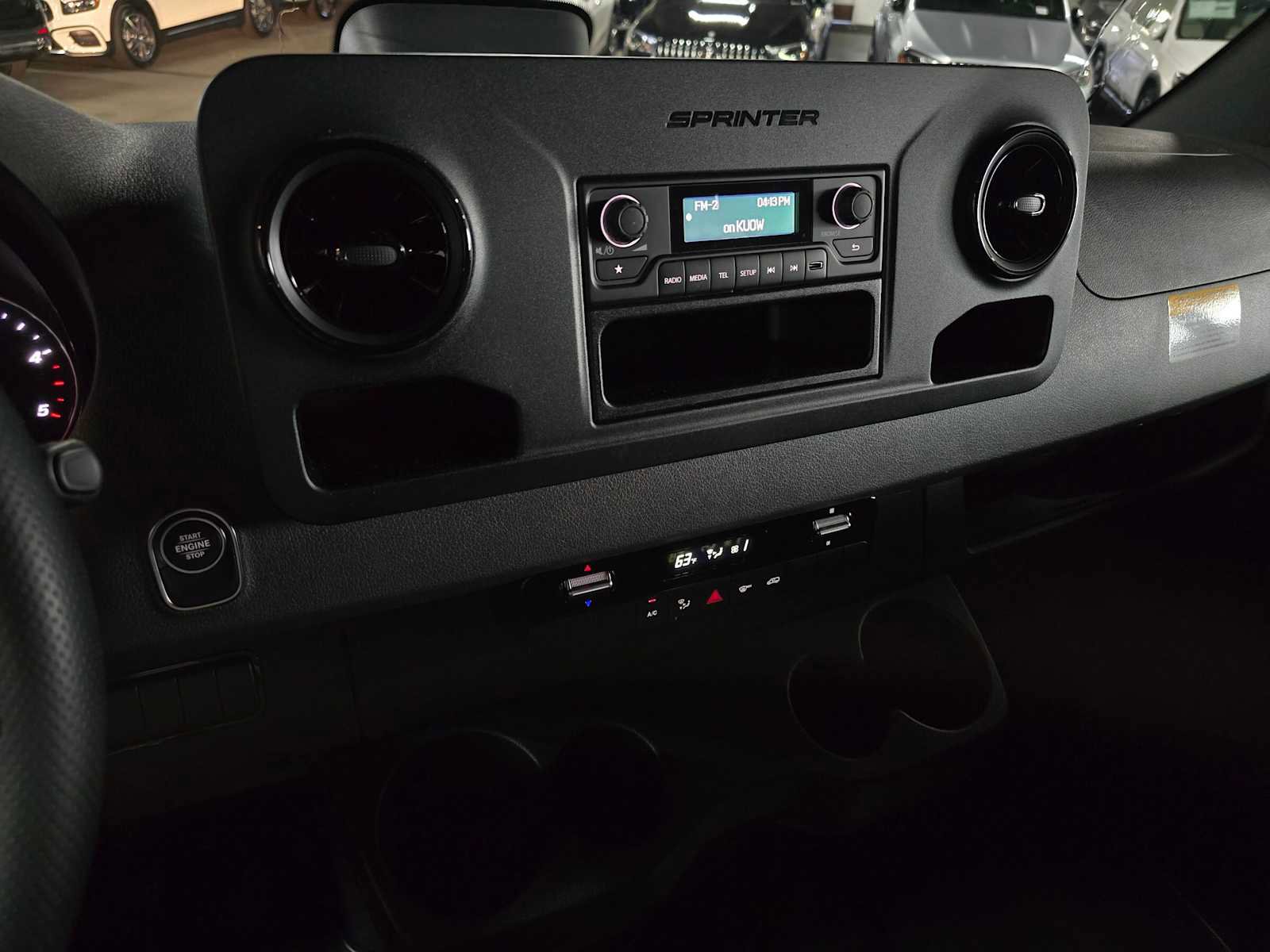 Used 2025 Mercedes-Benz Sprinter 2500 image 27