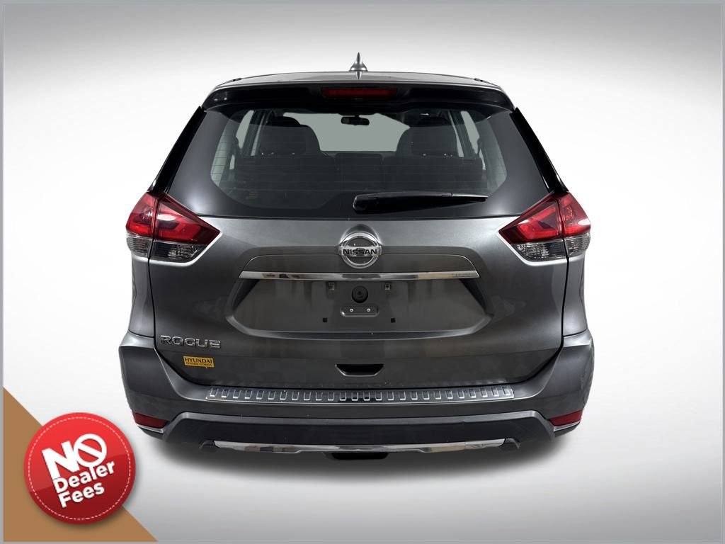 Used 2018 Nissan Rogue S image 5