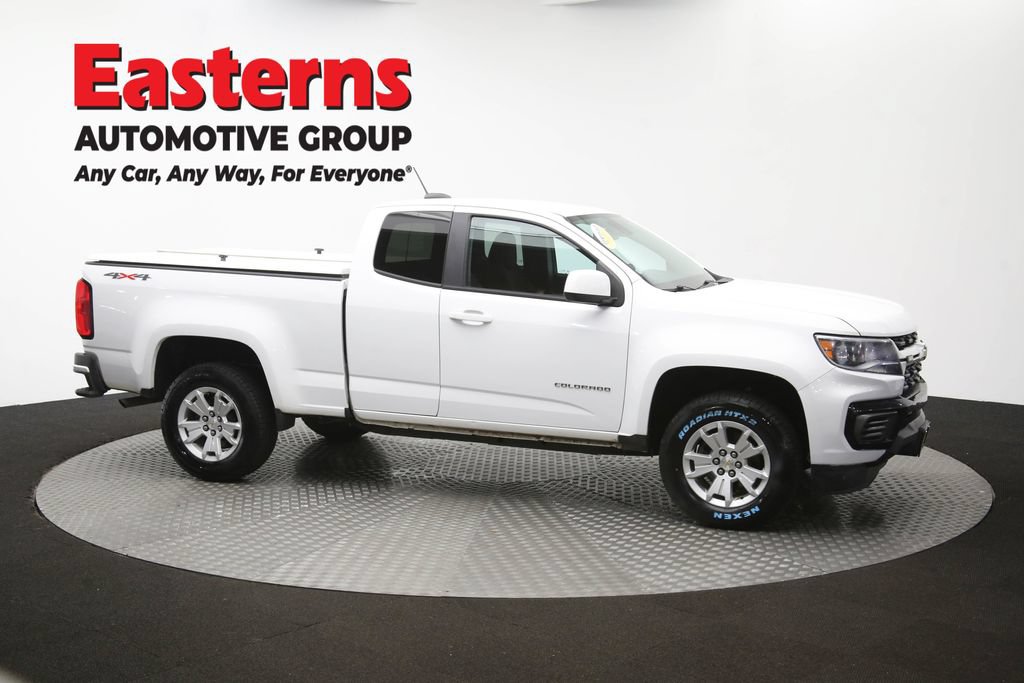 Used 2022 Chevrolet Colorado LT AWD/4WD image 43
