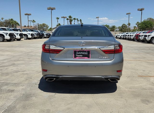 Used 2016 Lexus ES 350 FWD image 7