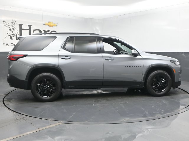 Used 2023 Chevrolet Traverse LT FWD image 43