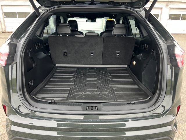 Used 2023 Ford Edge ST w/ Cargo Accessory Package AWD/4WD image 18