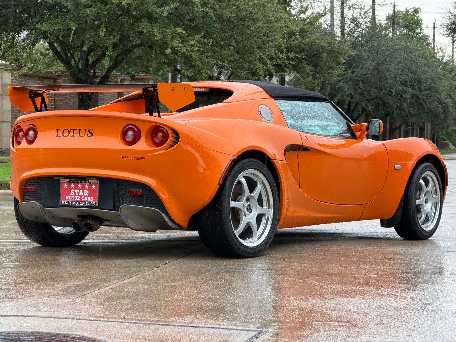 Used 2005 Lotus Elise RWD image 9