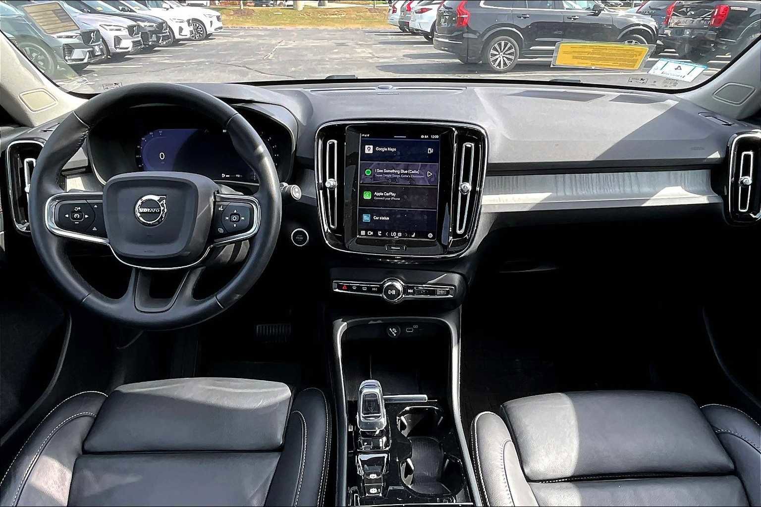 Certified 2023 Volvo XC40 B5 Plus w/ Driver Assist Package image 14