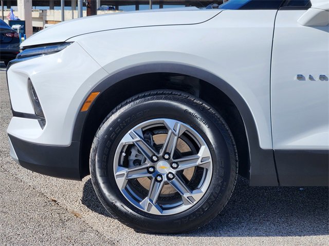 Used 2024 Chevrolet Blazer LT w/ Convenience Package image 8