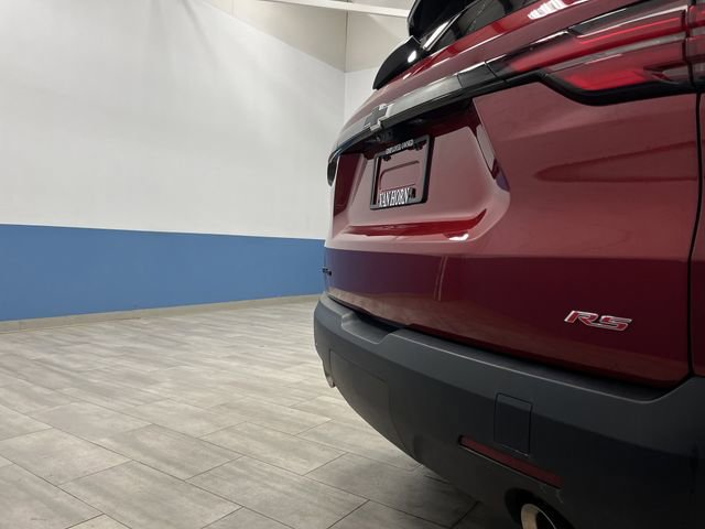 Used 2023 Chevrolet Traverse RS image 38