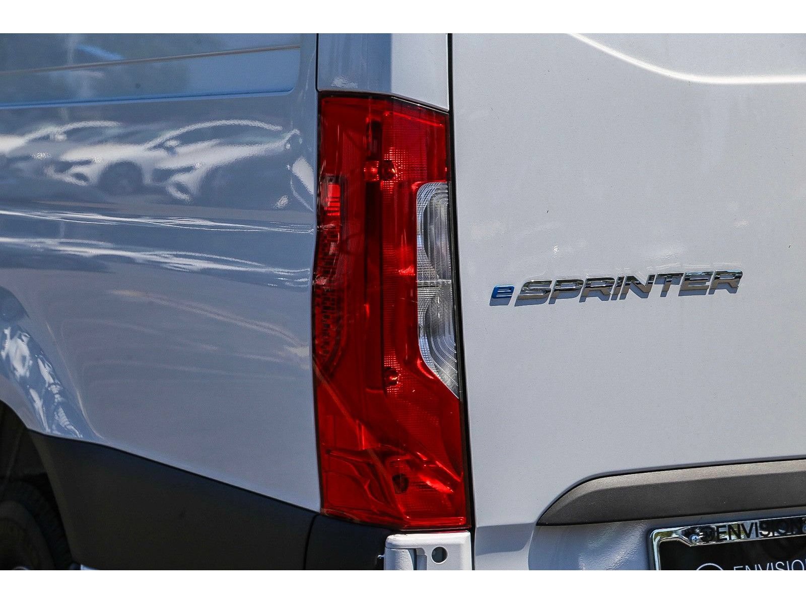 New 2024 Mercedes-Benz eSprinter 170 Cargo image 9