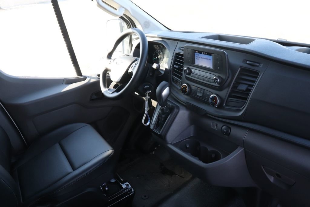 New 2025 Ford Transit 250 Low Roof RWD image 11