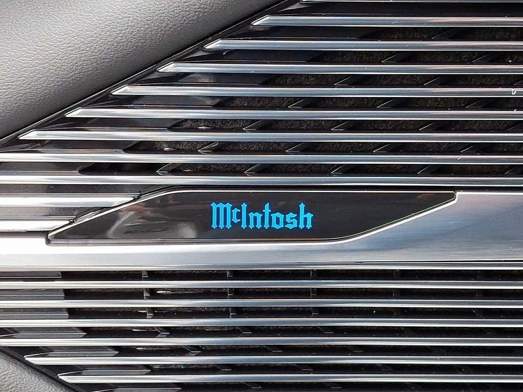 Used 2024 Jeep Grand Wagoneer L Series II w/ Quick Order Packagew 28T image 33