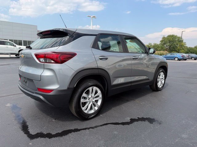 Used 2023 Chevrolet TrailBlazer LS FWD image 8