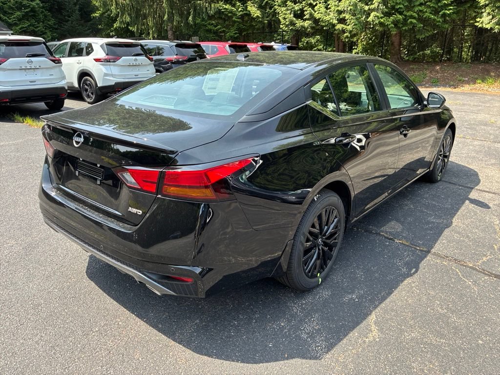 New 2026 Nissan Altima 2.5 SV w/ SV Special Edition Package AWD/4WD image 7