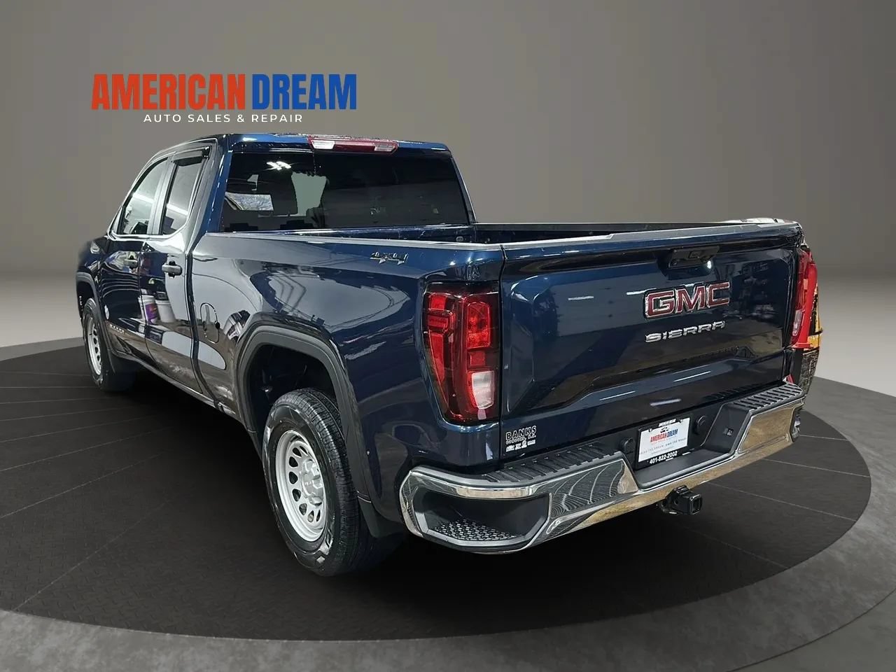 Used 2023 GMC Sierra 1500 Pro w/ Pro Value Package AWD/4WD image 3