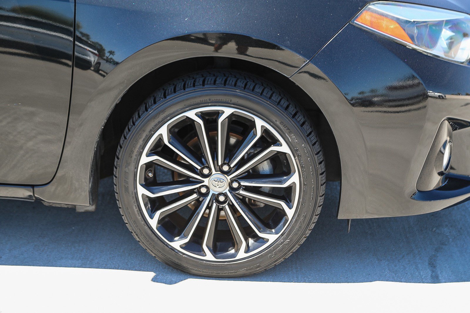 Used 2016 Toyota Corolla S FWD image 10