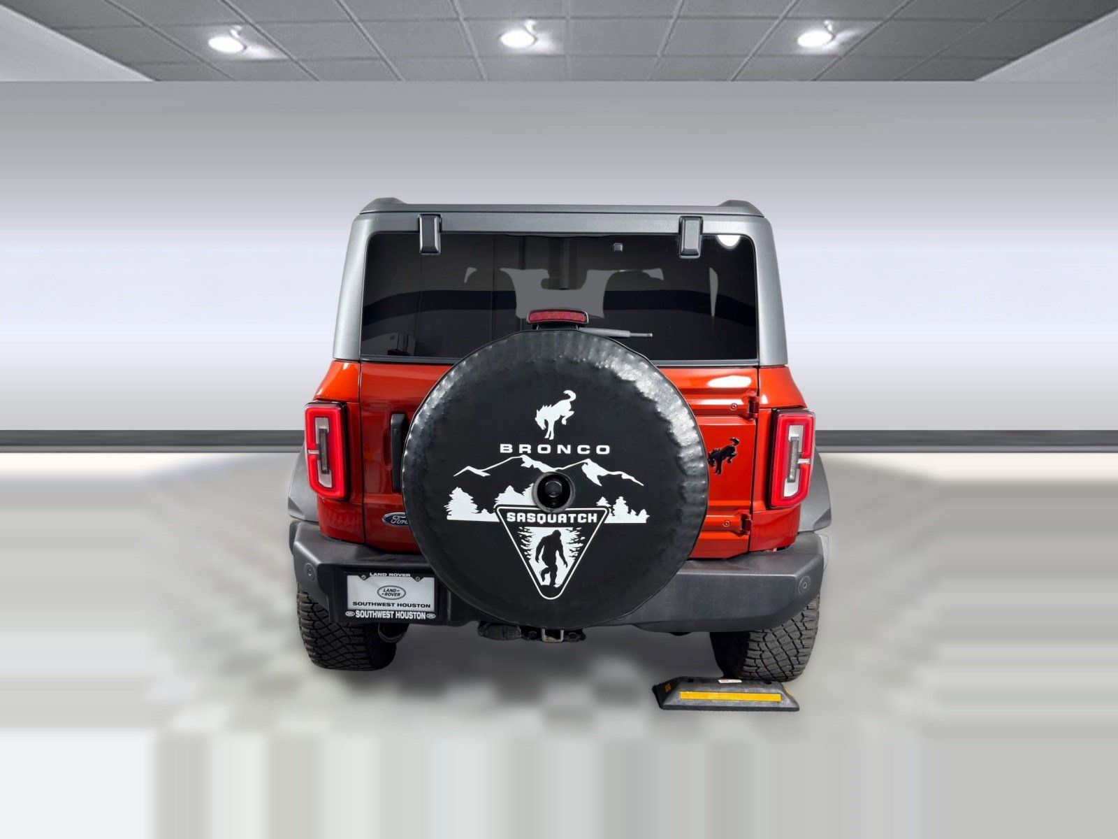 Used 2022 Ford Bronco Wildtrak image 10