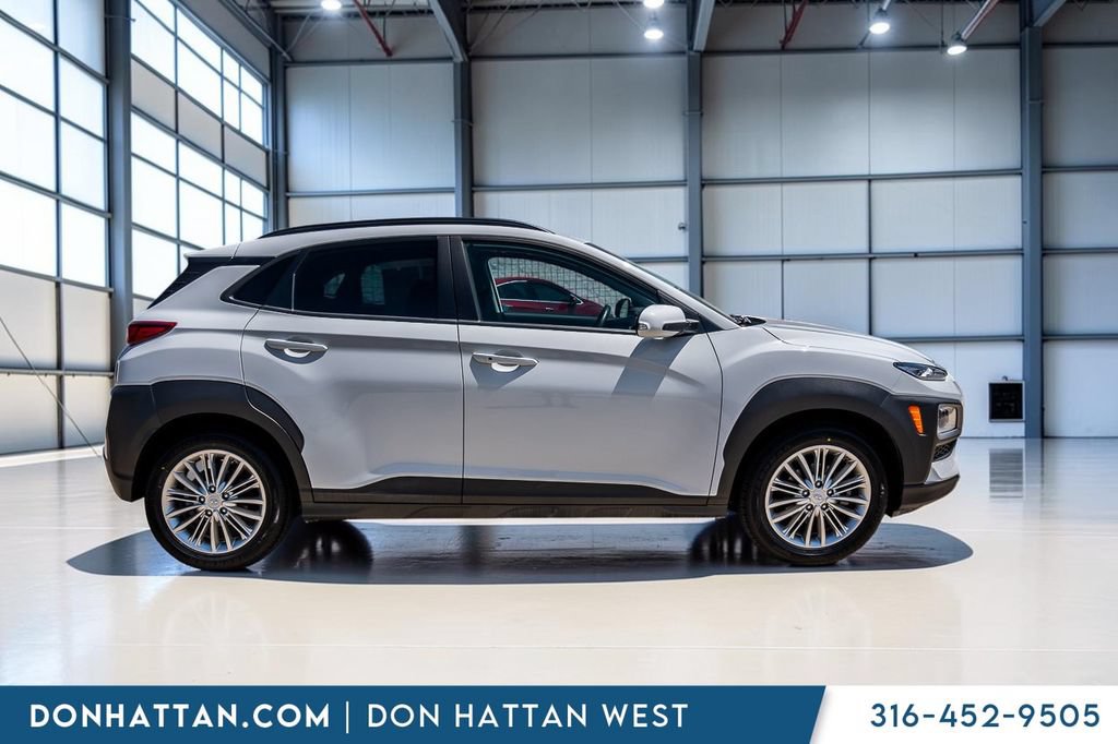 Used 2021 Hyundai Kona SEL Plus FWD image 32