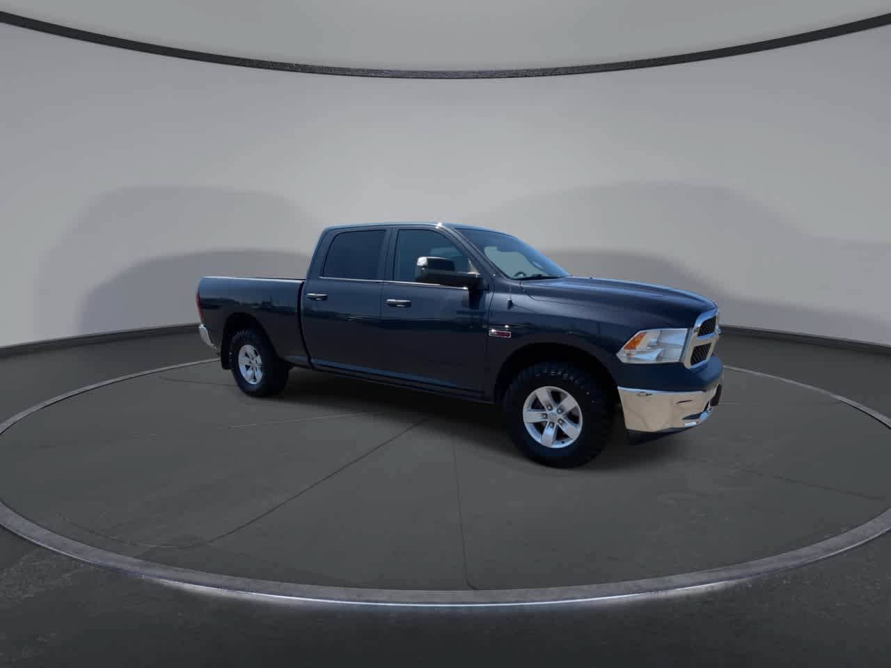 Used 2018 RAM 1500 Tradesman w/ Popular Equipment Group AWD/4WD image 2
