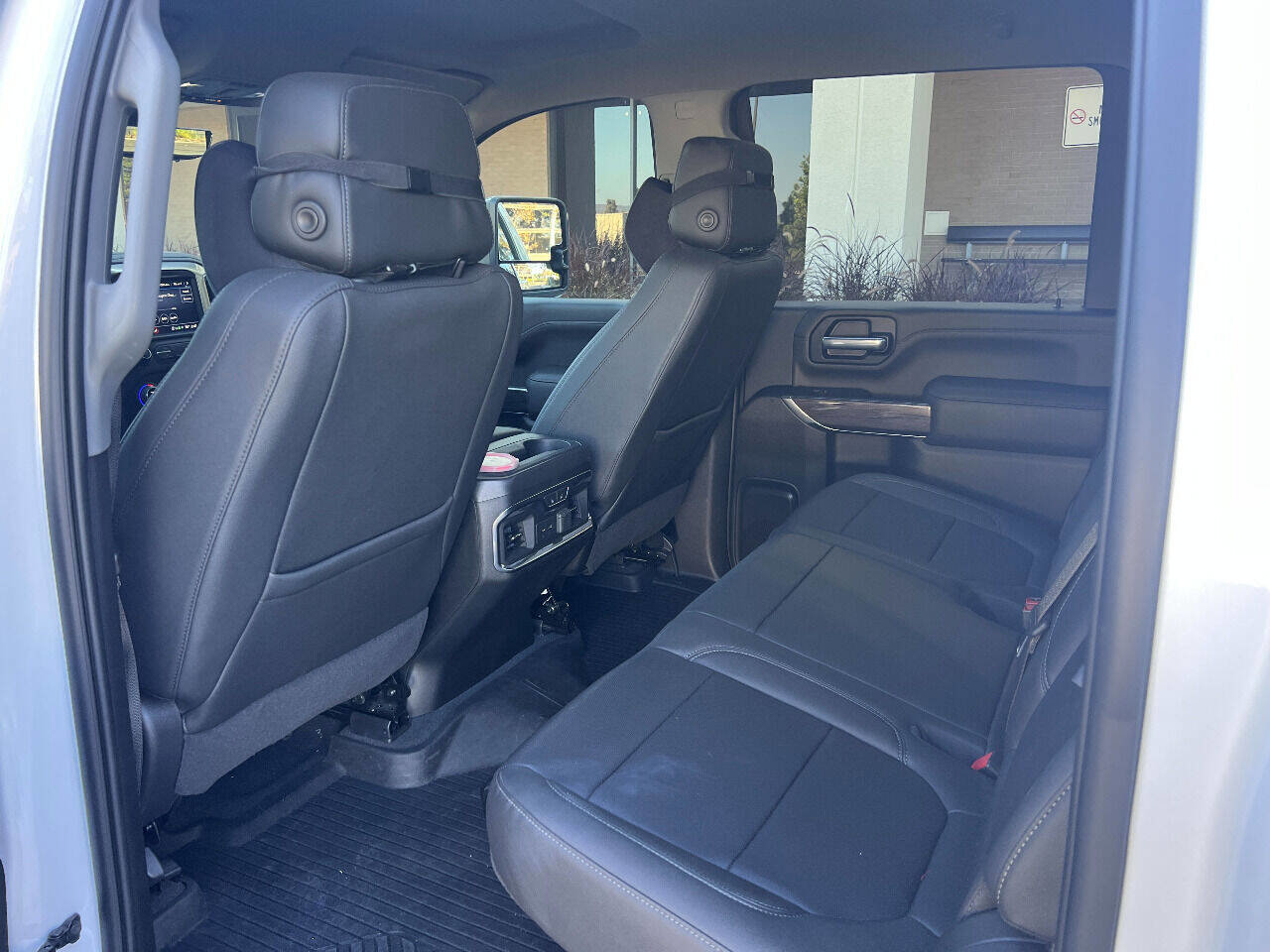 Used 2021 Chevrolet Silverado 2500 LTZ w/ LTZ Premium Package AWD/4WD image 31