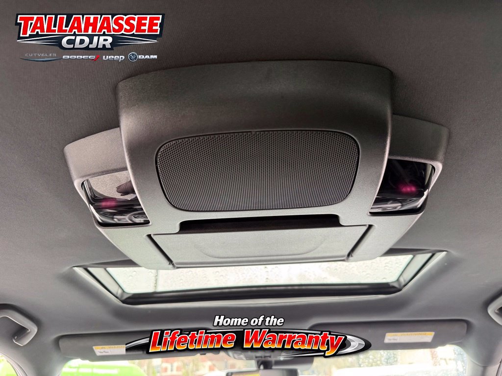 Used 2022 Honda Pilot Black Edition image 38