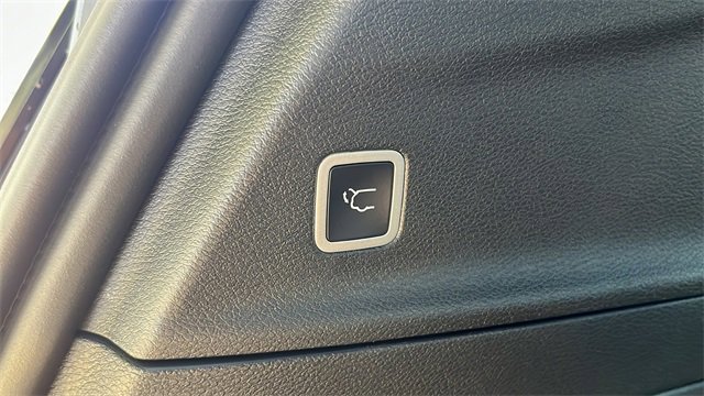 New 2025 Chrysler Pacifica Select image 47