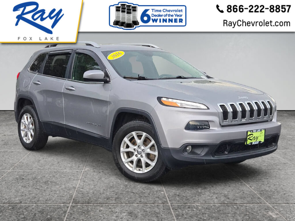 Used 2016 Jeep Cherokee Latitude w/ Cold Weather Group