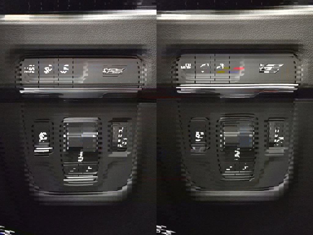 New 2026 Cadillac Escalade V image 18