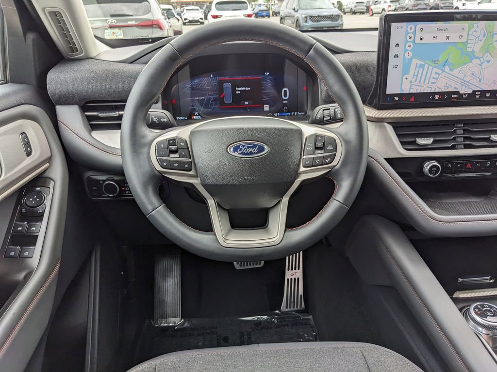 Used 2025 Ford Explorer Active image 16