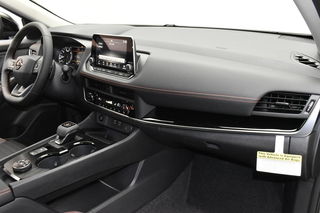 New 2026 Nissan Rogue SV AWD/4WD image 25