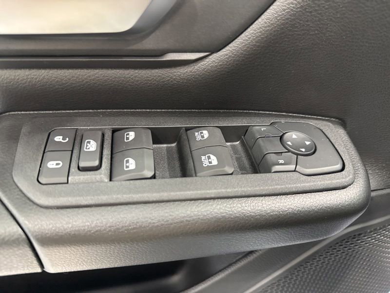 New 2026 RAM 1500 Express AWD/4WD image 15