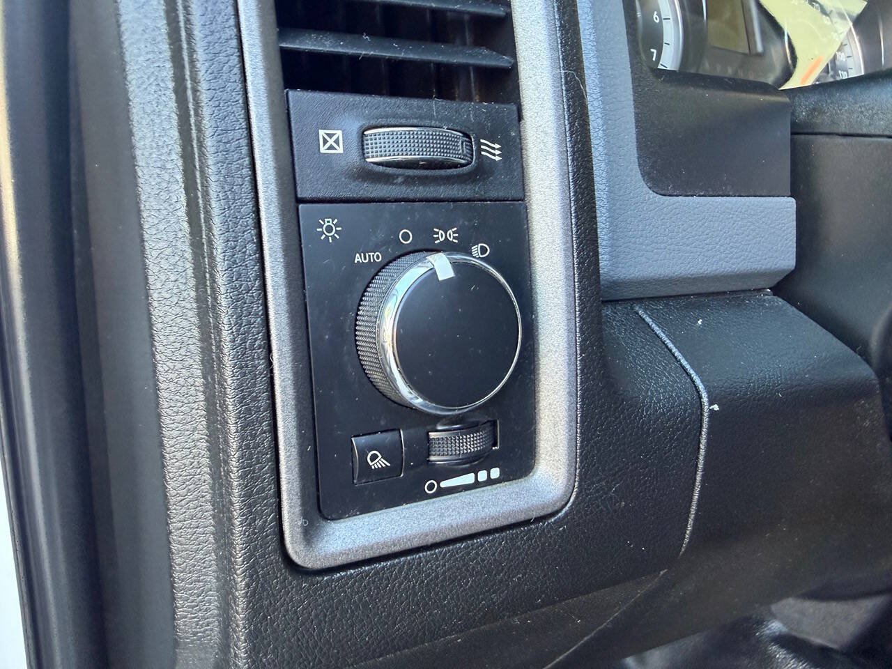 Used 2019 RAM 1500 Tradesman w/ Power & Remote Entry Group RWD image 14