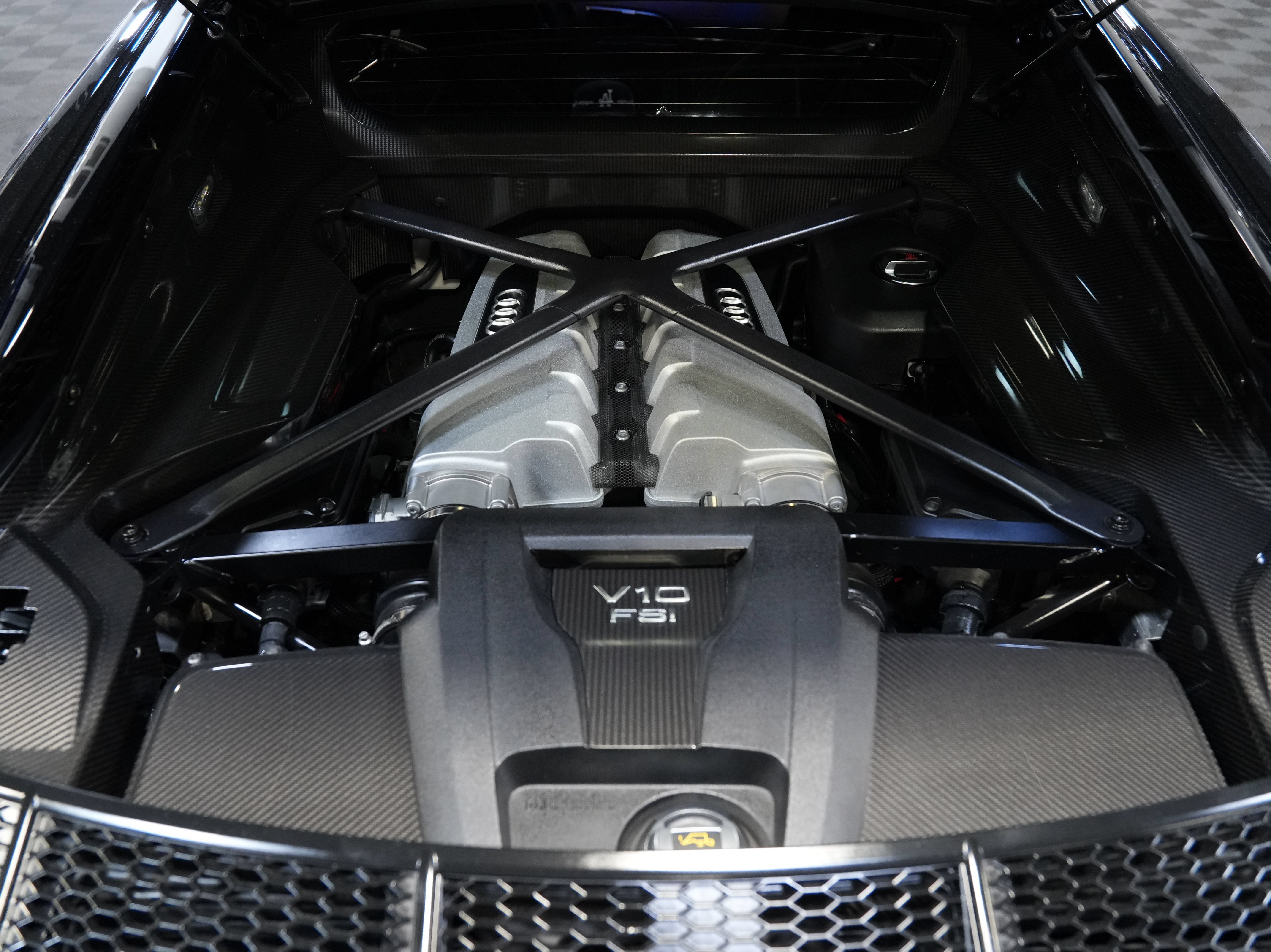 Used 2017 Audi R8 V10 plus AWD/4WD image 42