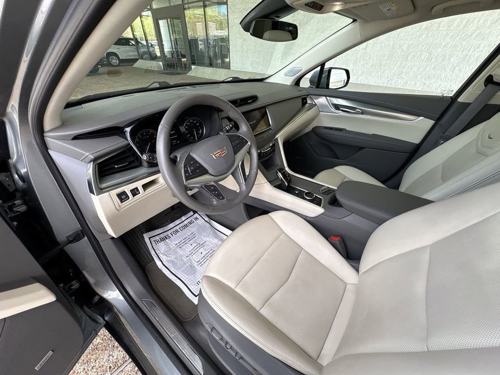 Certified 2023 Cadillac XT5 Premium Luxury image 10