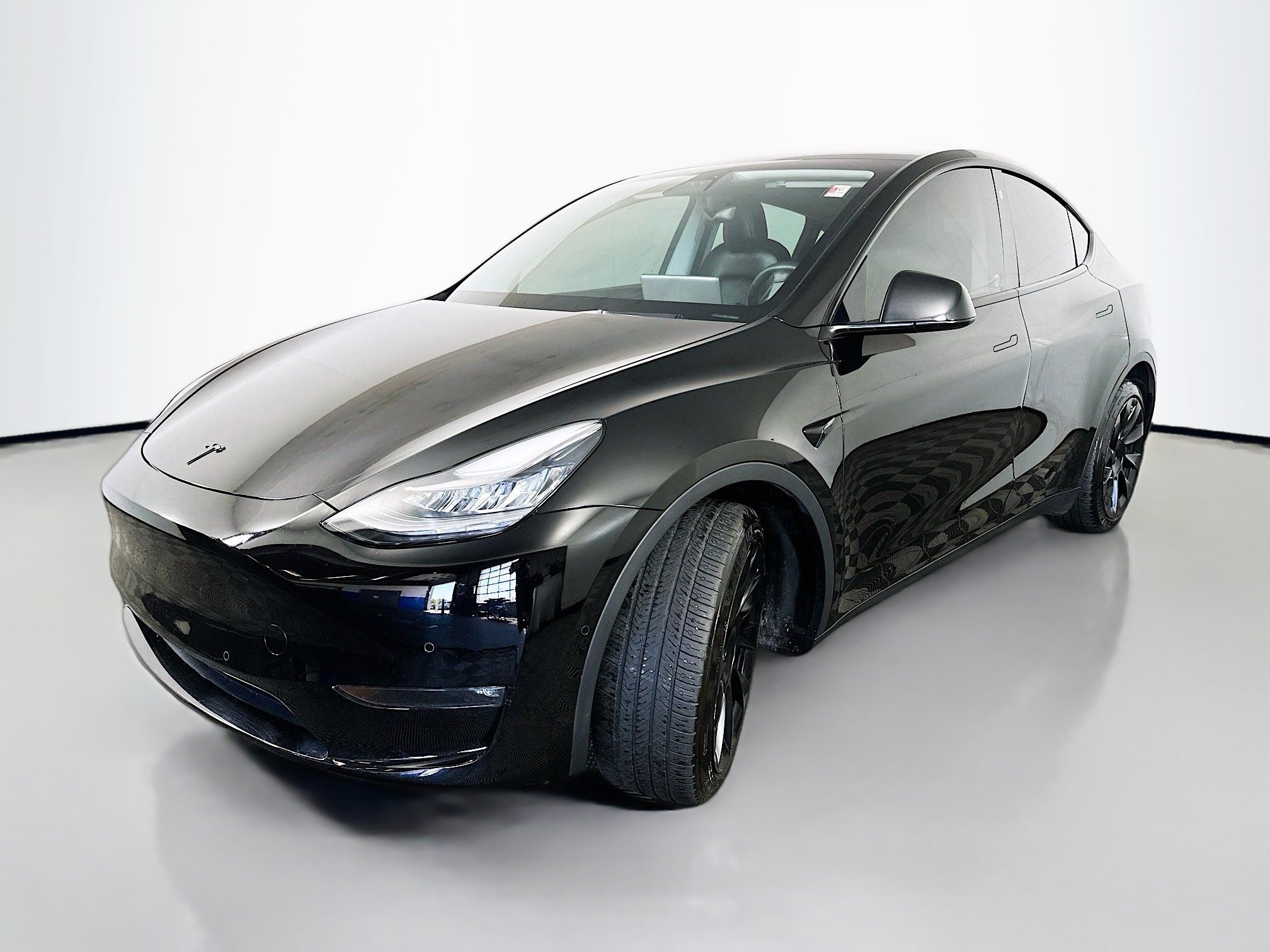 Used 2021 Tesla Model Y Long Range AWD/4WD image 3