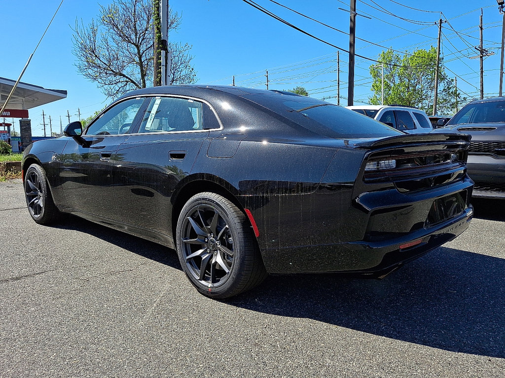 New 2026 Dodge Charger Scat Pack w/ Blacktop Package AWD/4WD image 6