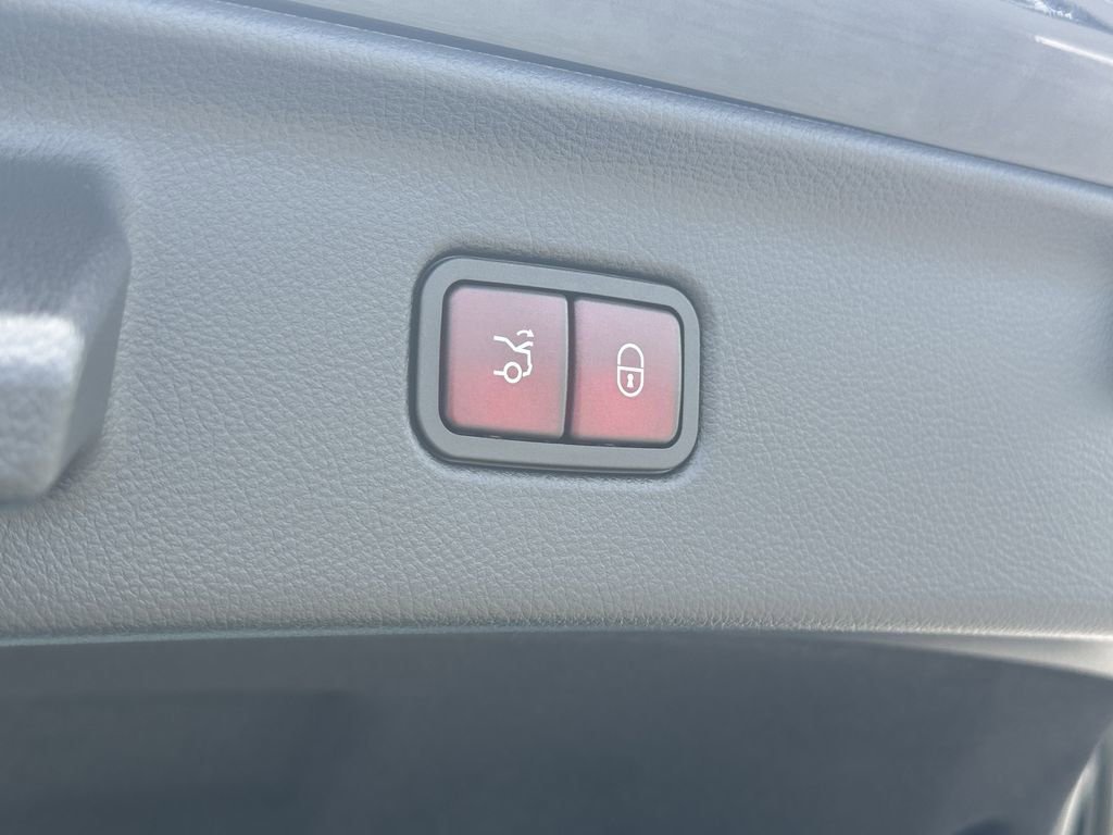 New 2026 Mercedes-Benz S 580 4MATIC Sedan image 22