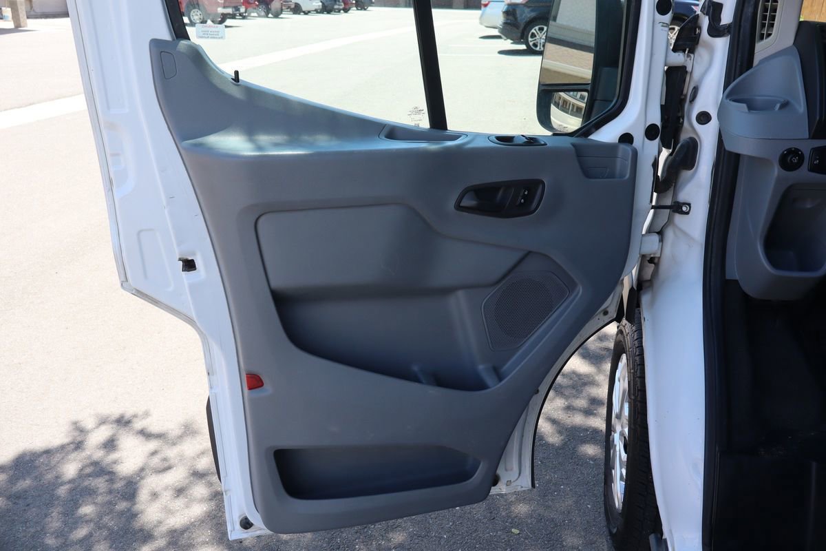 Used 2015 Ford Transit 350 XLT RWD image 25
