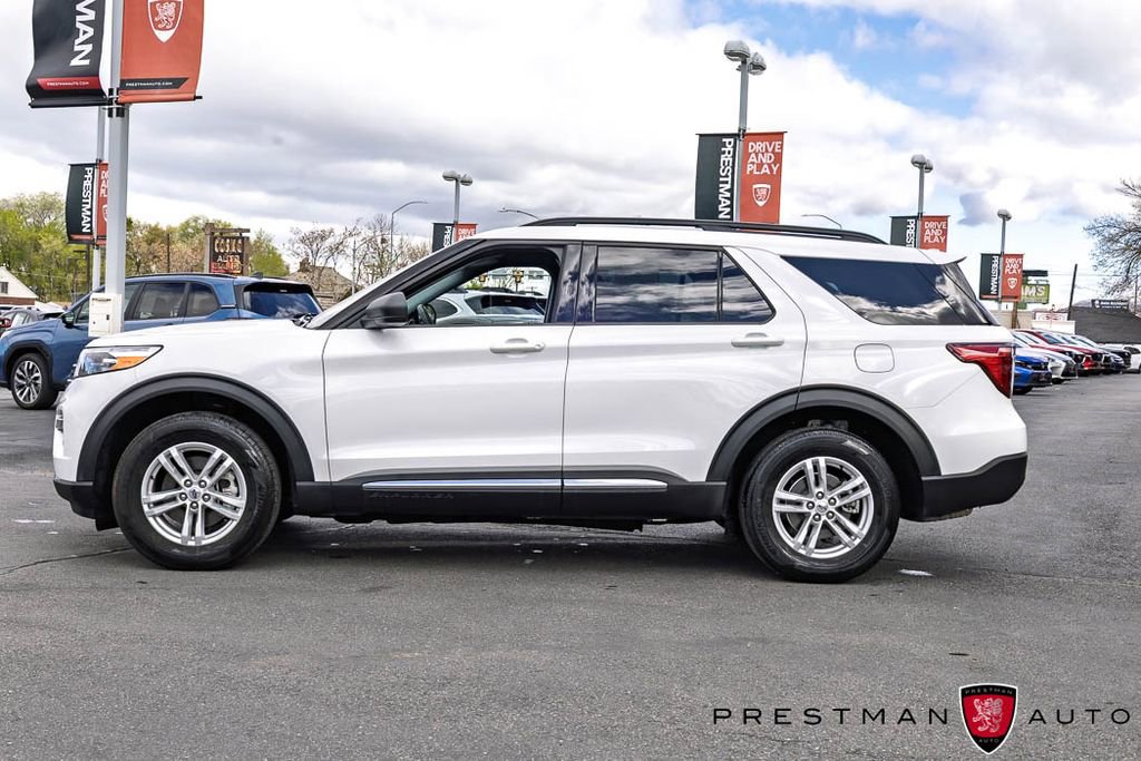 Used 2022 Ford Explorer XLT w/ Equipment Group 202A image 15