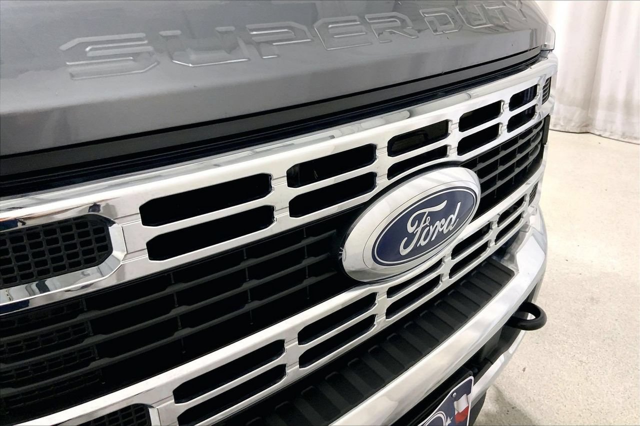 Used 2025 Ford F250 XLT AWD/4WD image 30