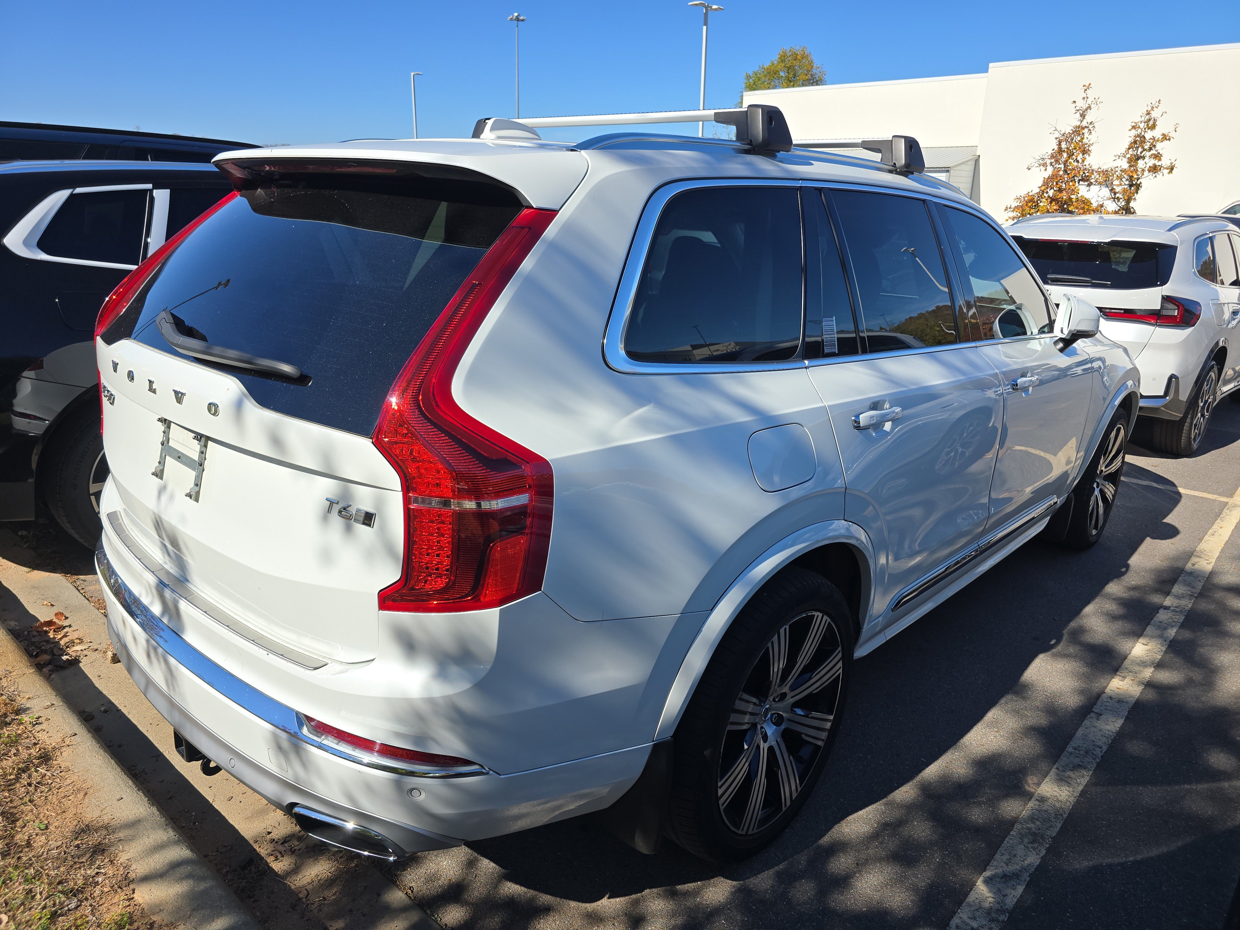 Used 2020 Volvo XC90 T6 Inscription w/ Protection Package AWD/4WD image 2