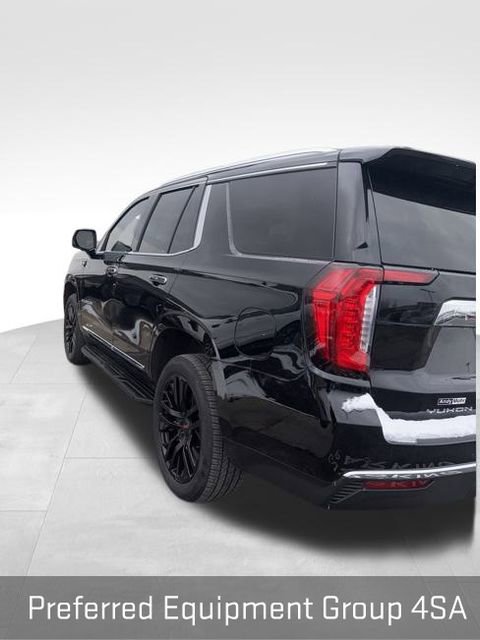 Used 2023 GMC Yukon SLT w/ SLT Premium Package image 13