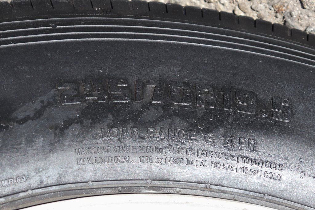 Used 2015 Ford F550 2WD Regular Cab Super Duty image 33