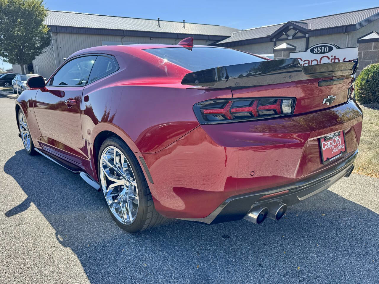 Used 2016 Chevrolet Camaro SS image 8